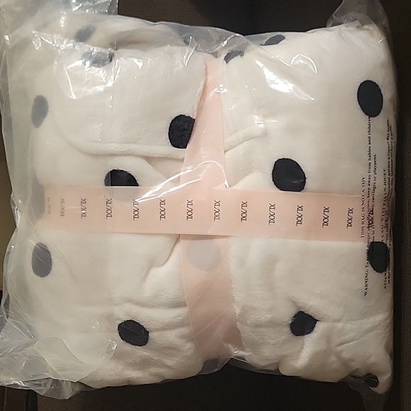 Victoria Secret Short Plush Robe Size XL/XXL - Picture 11 of 15